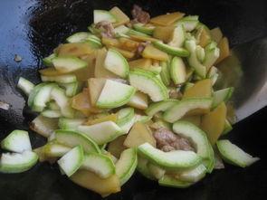 吃角瓜的网红,美味与时尚的完美邂逅  第1张